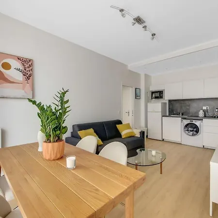 Charming Near Eiffel Tower 2br Ii Appartamento